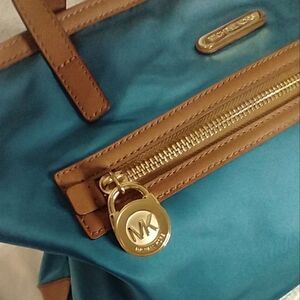 USED Michael Kors Tote